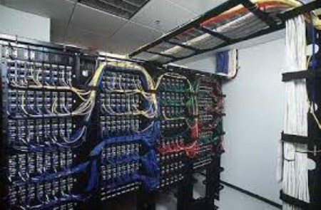 hệ thống điện mạng - Công Ty TNHH Sản Xuất Thương Mại Xây Dựng Và Nội Thất Đức Long